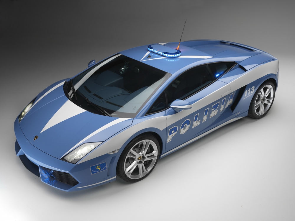 Pagani Zonda kontra policyjne Lambo - tylko w NFS