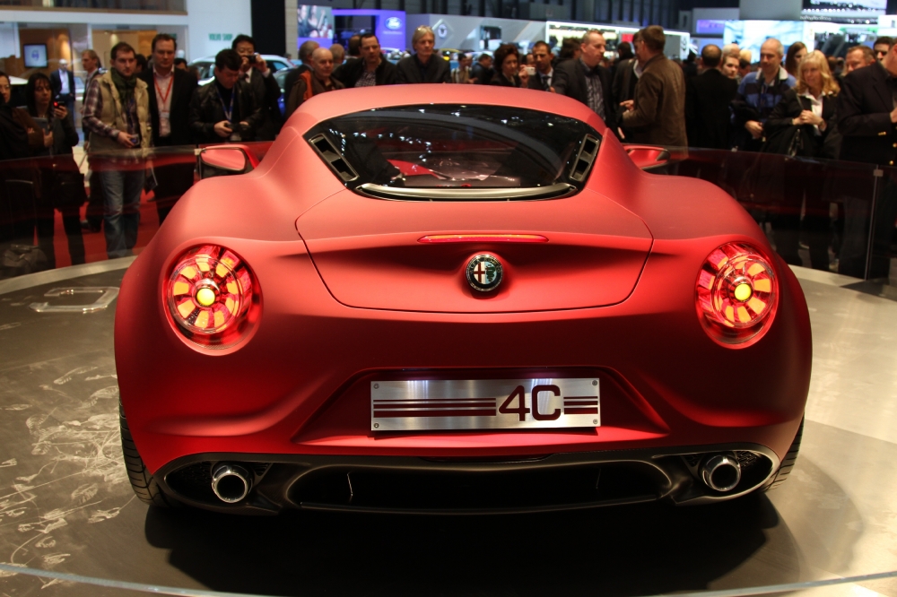 Alfa Romeo przez USA do Europy 