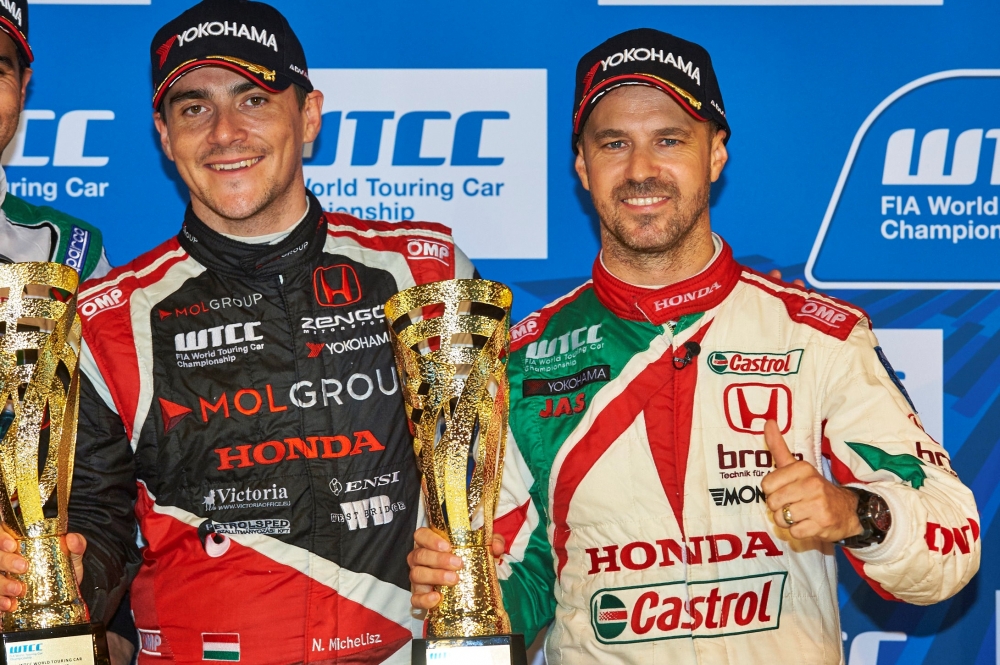 Castrol Honda wraca na podium