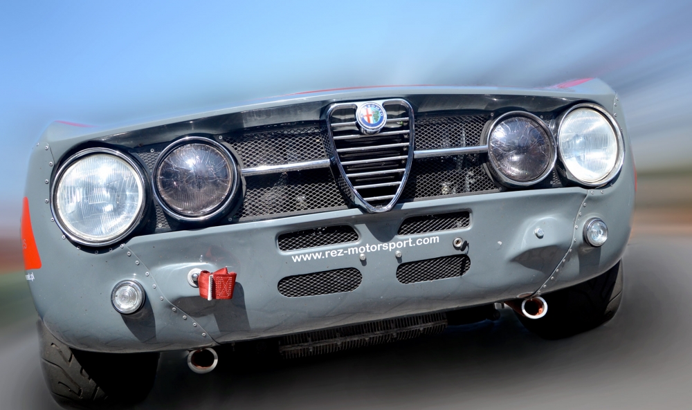 Spotkanie na szczycie mocy cz.1 – Rafał Płatek i Alfa Romeo GTAm