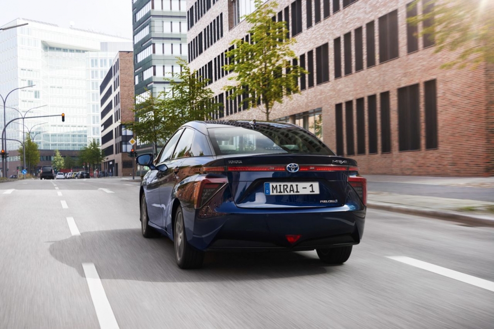 Toyota wspiera młodych naukowców