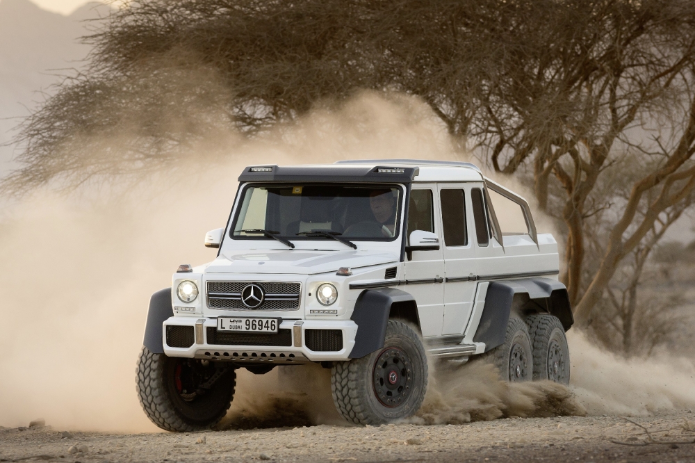 Mercedes-Benz G 63 AMG 6x6 - kolos od AMG
