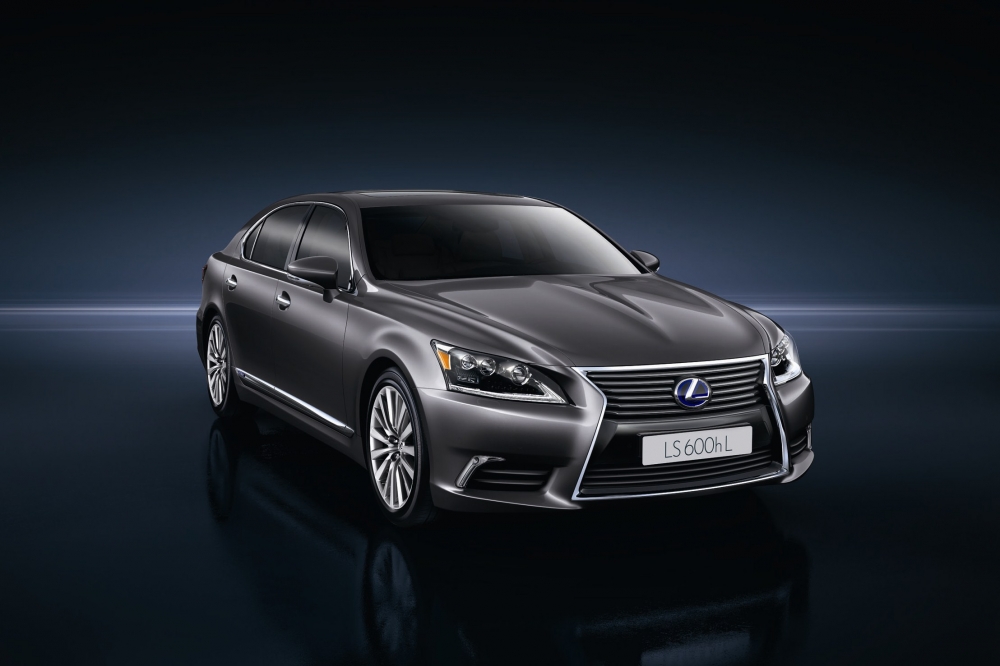 Lexus z autopilotem na Olimpiadę