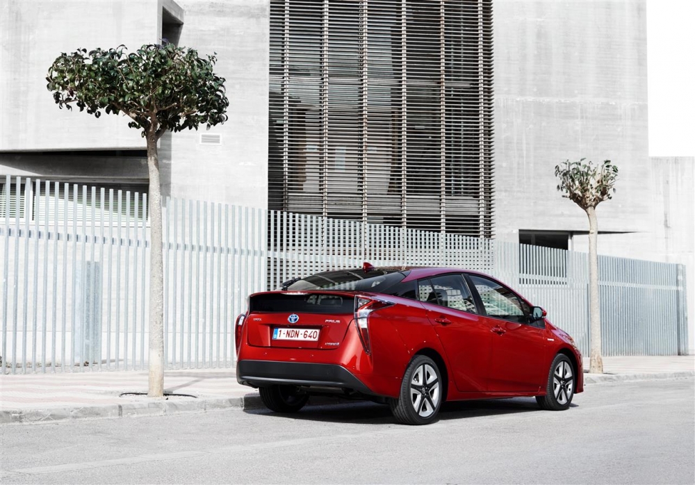 Toyota Prius - samochód na lata