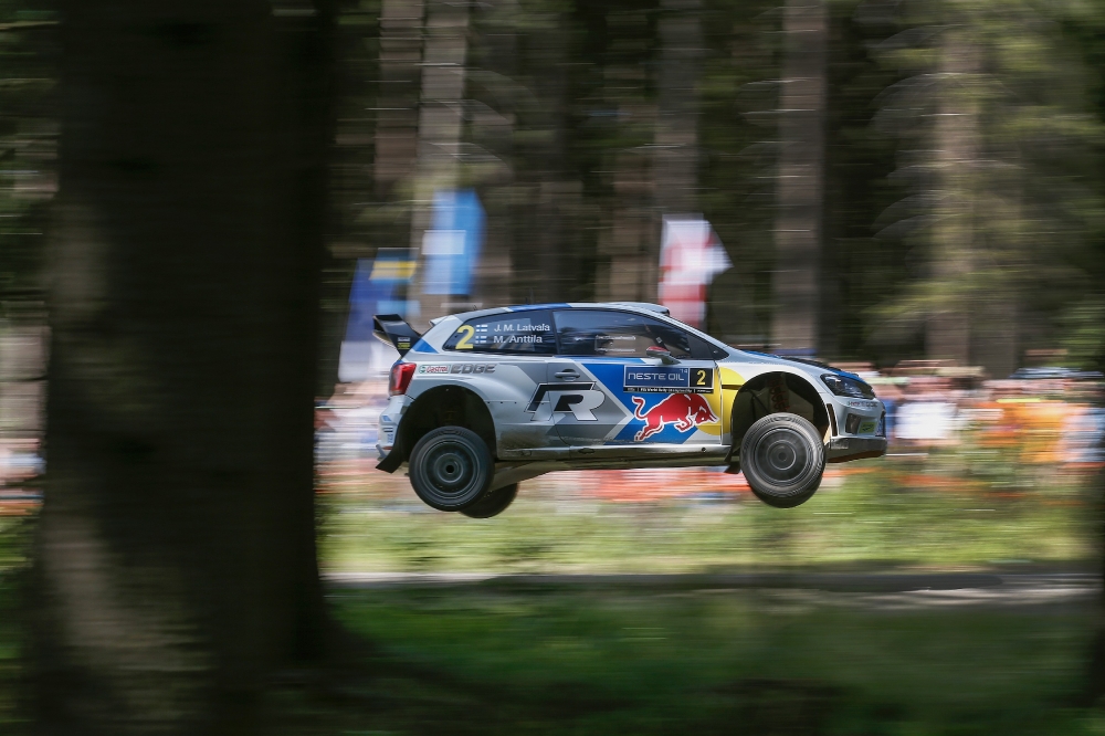 Dalekie loty na czterech kołach: Volkswagen przed Rajdem Finlandii