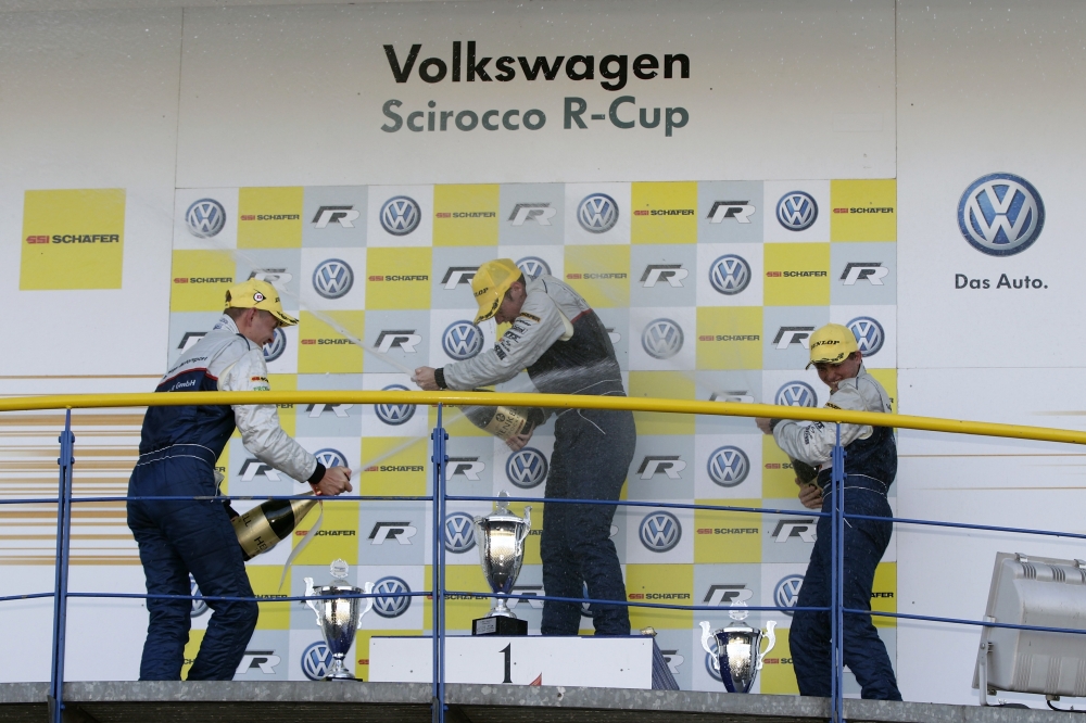 Podium Gładysza na Oschersleben