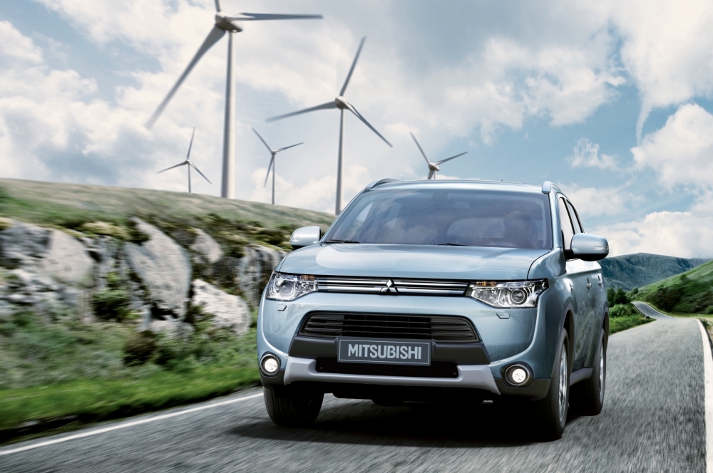 Mitsubishi Outlander PHEV - 50 000 egzemplarzy w Europie