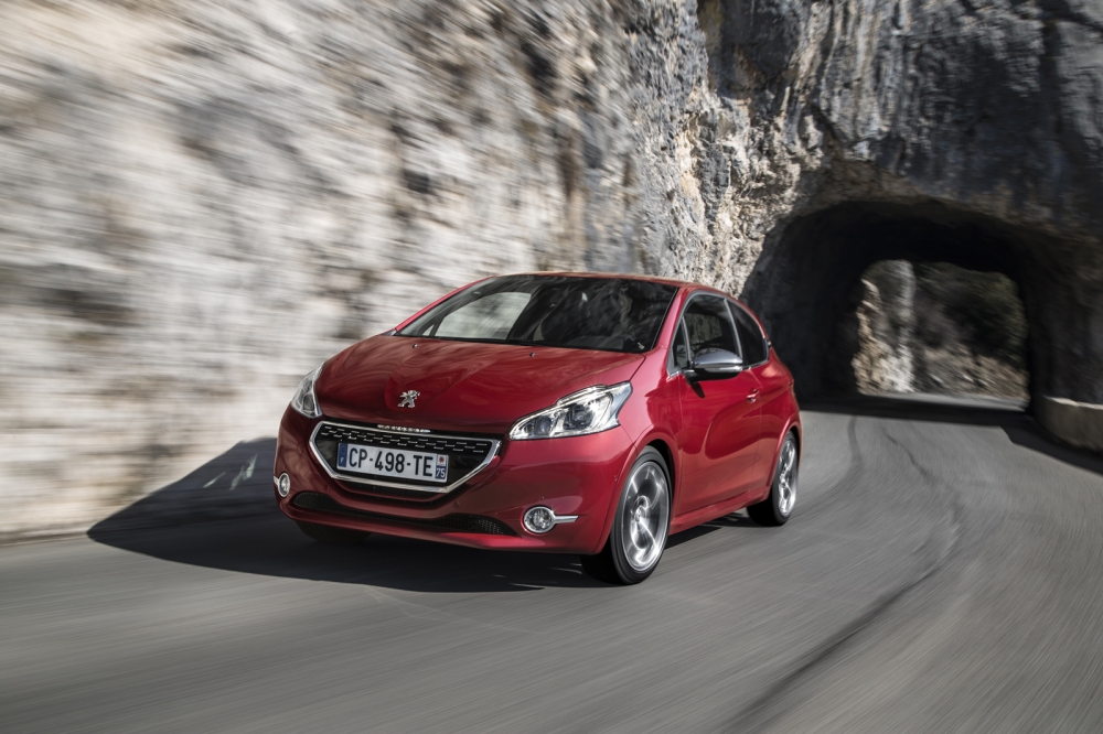 Peugeot RCZ i 208 GTi gwiazdami filmu 