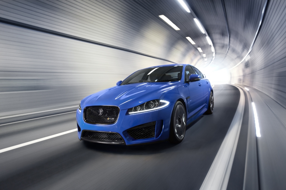 Jaguar XFR-S na festiwalu prędkości w Goodwood