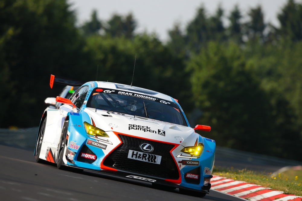 Znakomity debiut Lexusa RC F GT3 w wyścigach 2015