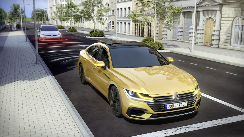 VW Arteon: Proaktywny system ochrony pasażerów Pre-Crash