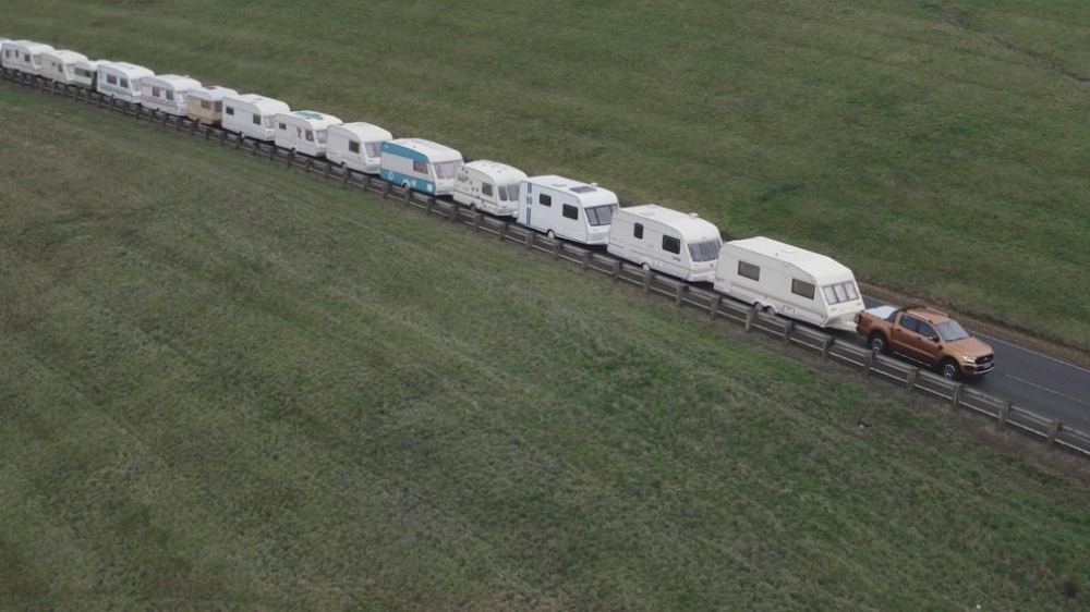 Nowy pick-up Forda Rangera demonstruje siłę uciągu