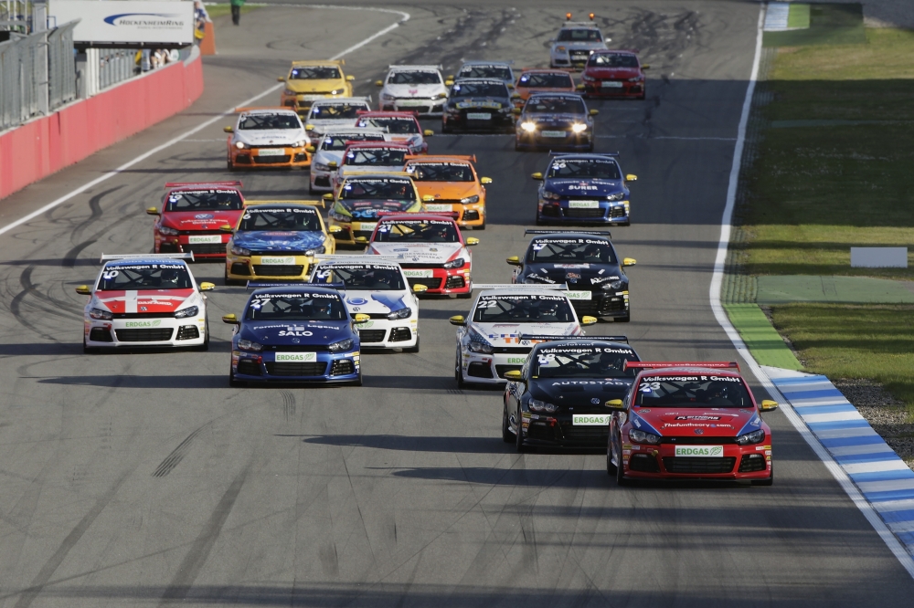 Emocjonujący początek sezonu 2012 w Scirocco R Cup