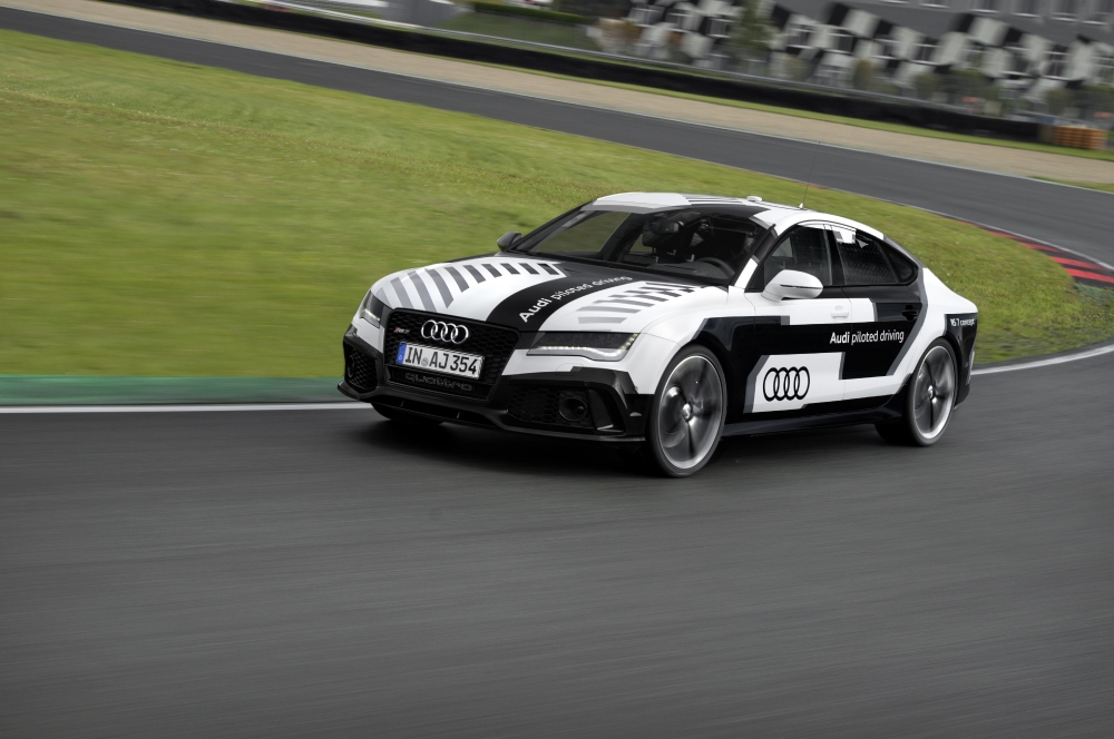 Autonomiczne Audi wyjedzie na tor wyścigowy