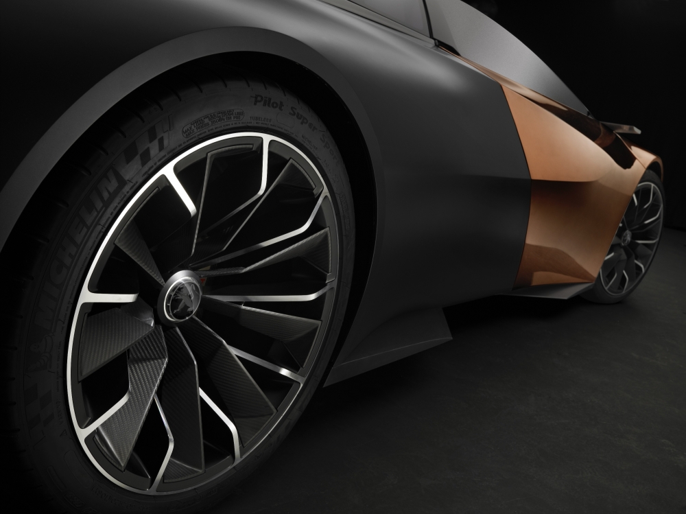 Onyx - supersamochód Peugeot na IAA 2013