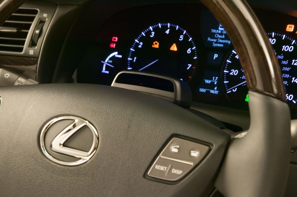 Lexus LS - ćwierć wieku ideału