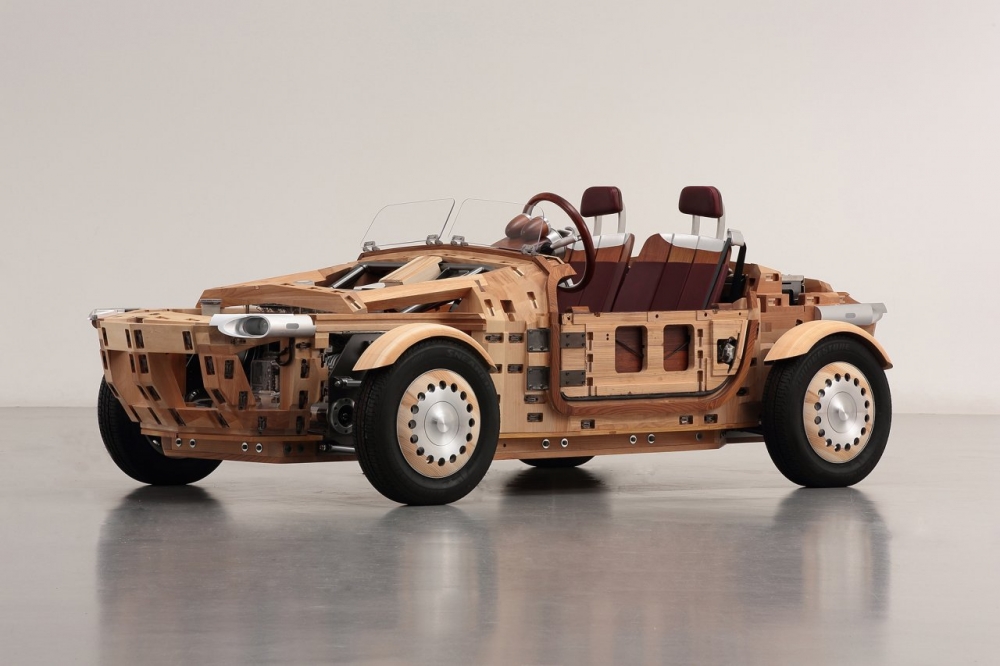Setsuna Concept - wehikuł czasu Toyoty