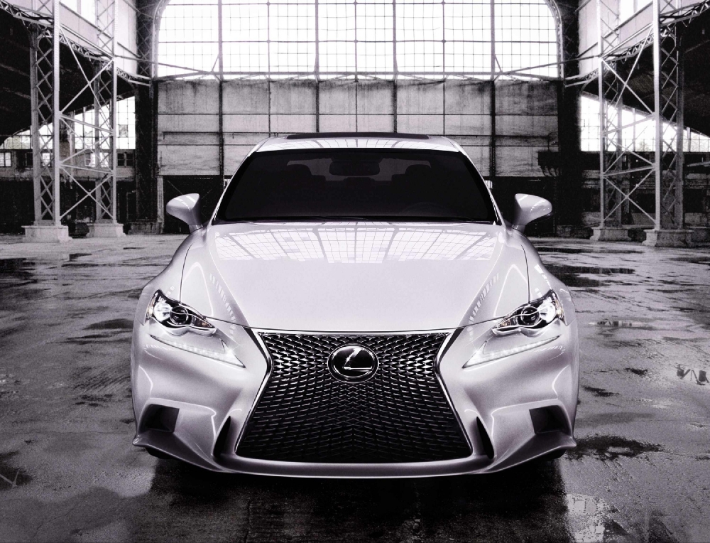 Lexus IS 2013 - pierwsze zdjęcia