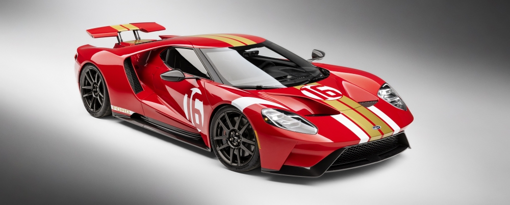 Ford zaprezentuje model GT Alan Mann Heritage Edition, nawiązujący do wyczynowych samochodów wyścigowych serii GT z 1966 roku