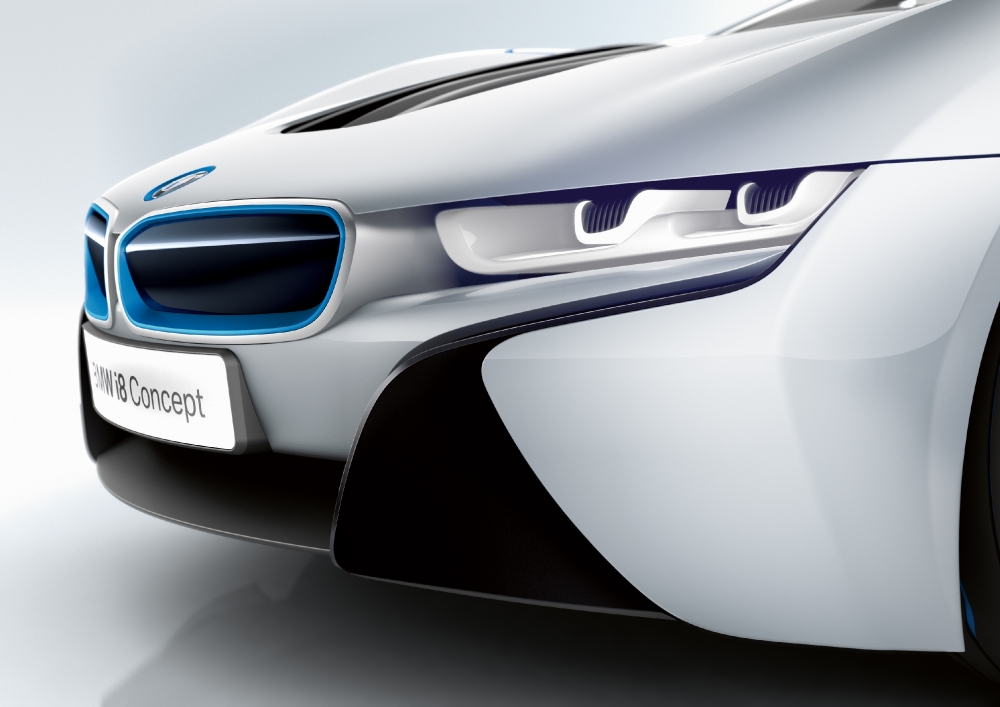 Zimowe testy BMW i8