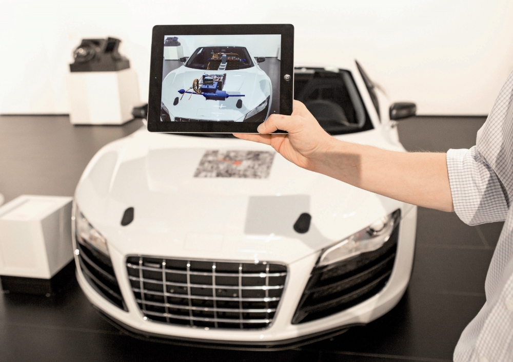 Audi F12, czyli przyszłość 