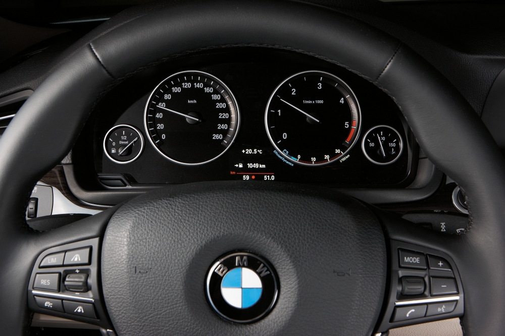 BMW M5 - pierwsze zdjęcia bez kamuflażu