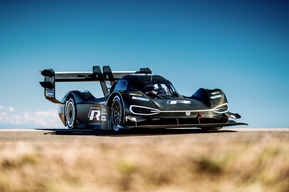 Romain Dumas zakończył pierwszy test niesamowitego Volkswagena