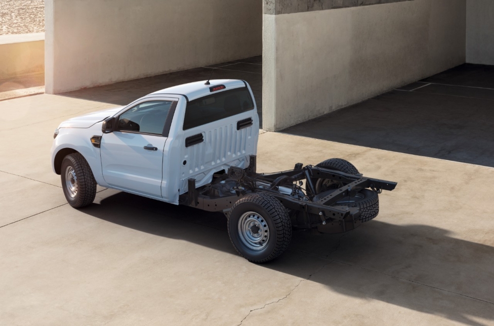 Ford Ranger będzie teraz bardziej wszechstronny, dzięki gotowej do zabudowy wersji podwozia 