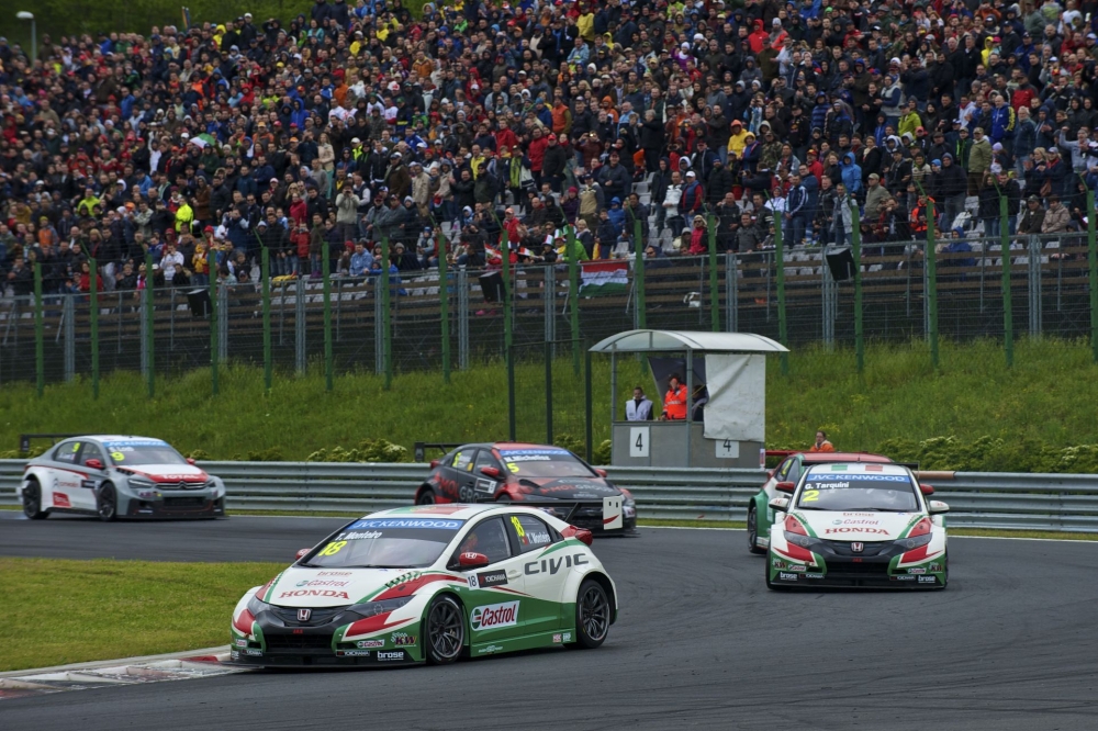 Podwójne podium dla Hondy Civic WTCC na Hungaroringu
