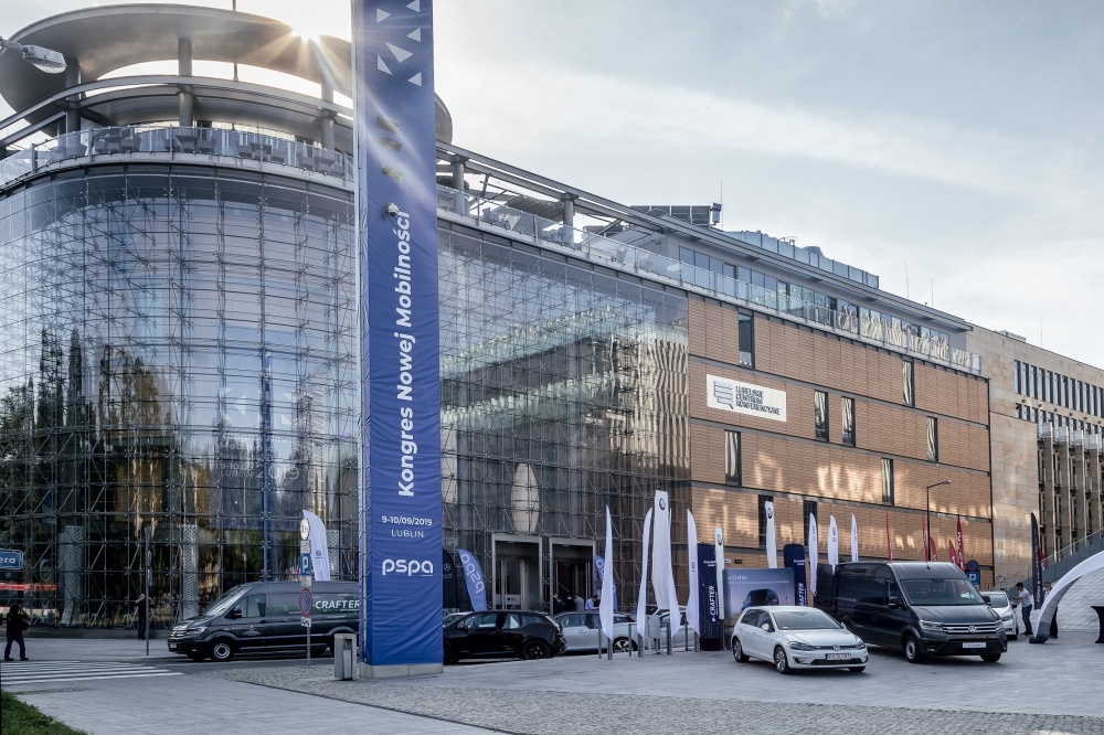 Kierunki rozwoju transportu miejskiego. Volkswagen Samochody Dostawcze podsumowuje udział w Kongresie Nowej Mobilności