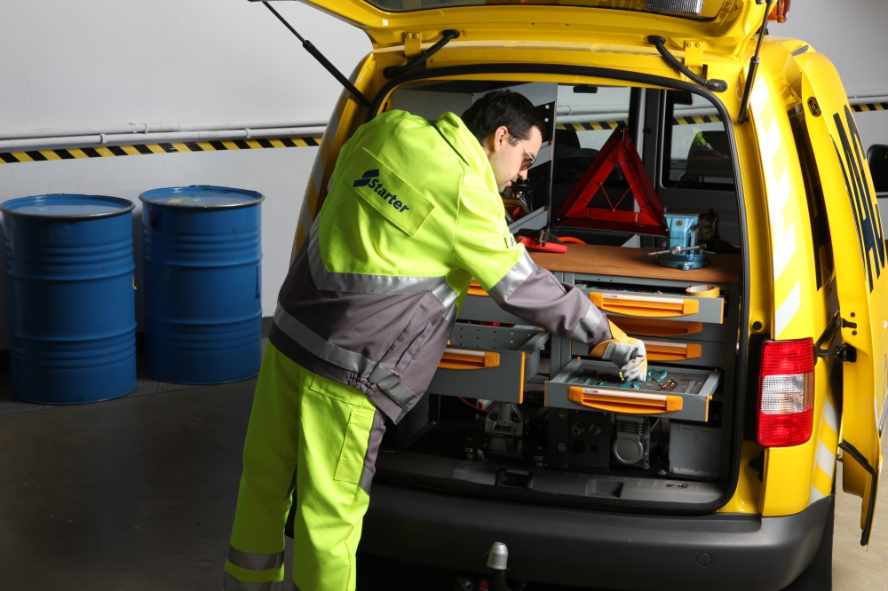 Starter - nowy standard assistance drogowego w Polsce