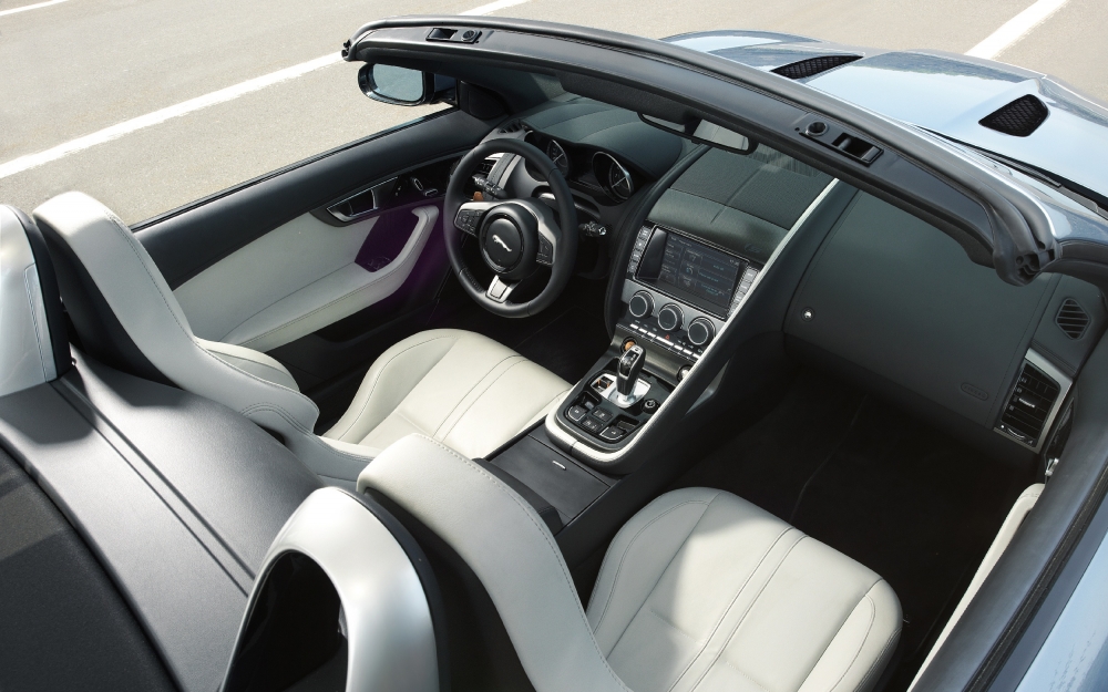Jaguar wraca do ręcznych skrzyń biegów