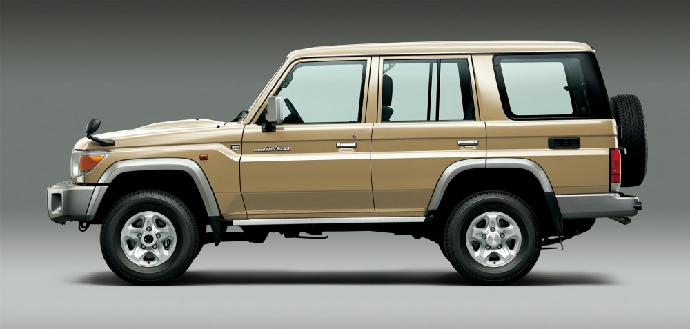 Toyota Land Cruiser w Parku Jurajskim?