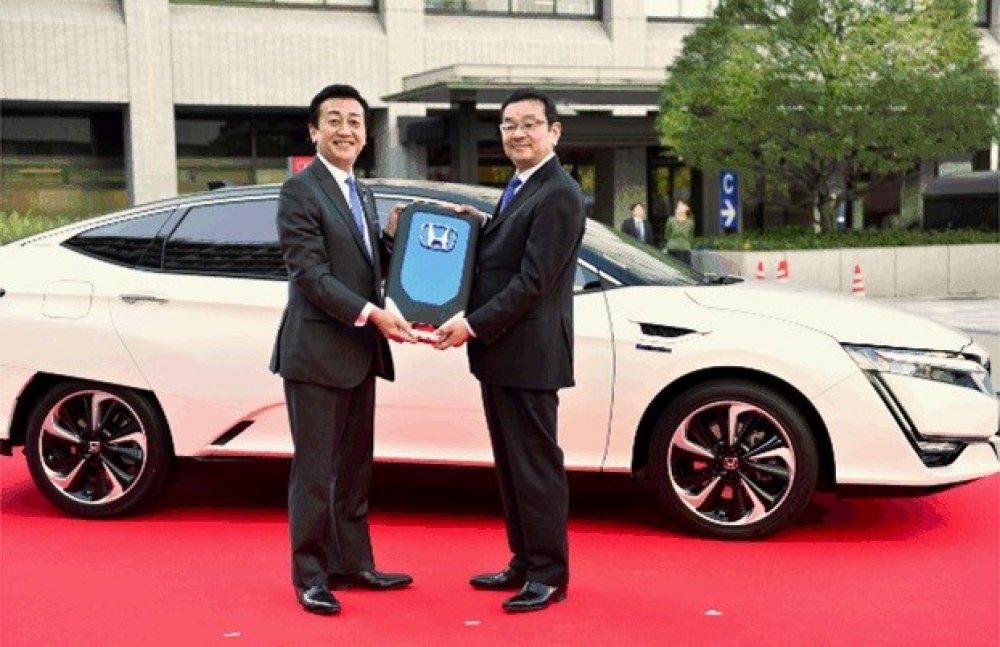 Clarity Fuel Cell w japońskim Ministerstwie Gospodarki, Handlu i Przemysłu