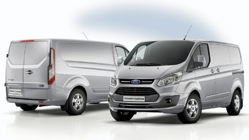 Ciąg dalszy sukcesów pojazdów dostawczych Ford w 2017 roku