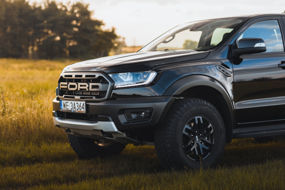 Ford dzięki systemom komputerowym przyspiesza rozwój nowych samochodów marki