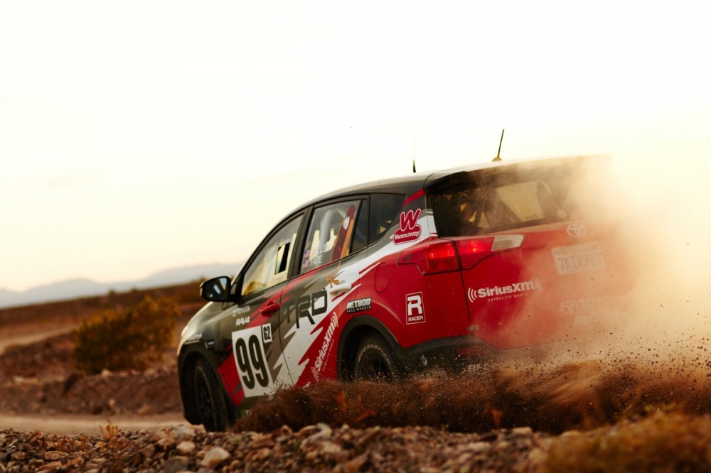 Toyota Rally RAV4 na SEMA 2015