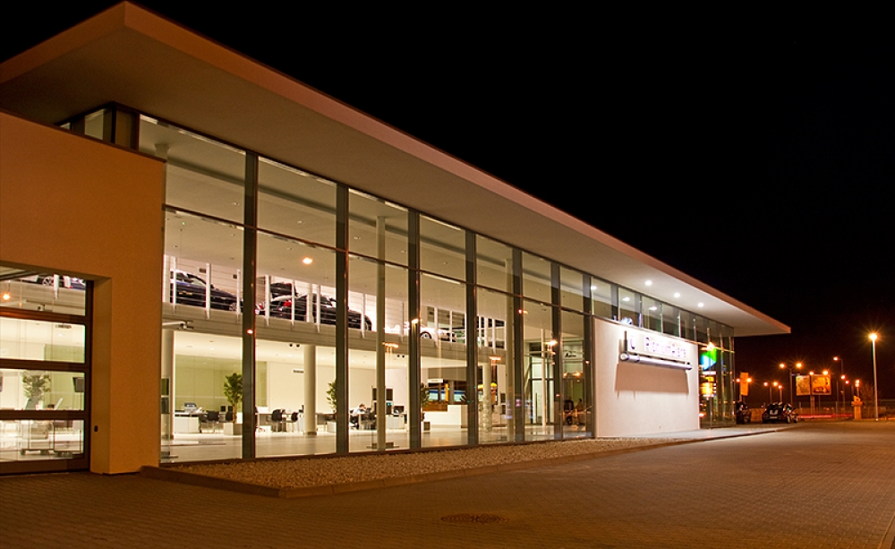 Premium Arena, łódzki dealer BMW i MINI zwycięzcą konkursu Auto Salon Roku Polskiej Izby Motoryzacji