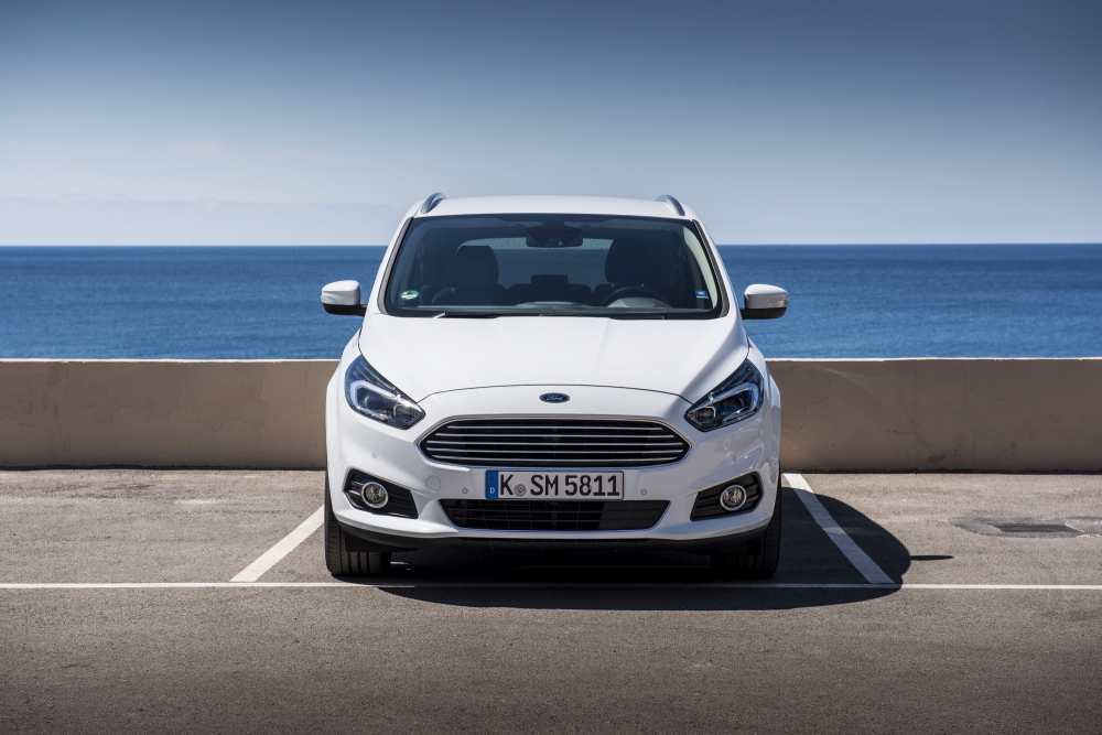 Fordy S-MAX i Galaxy w testach Euro NCAP: pięć gwiazdek
