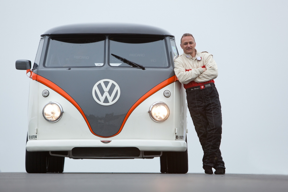 T1 Race Taxi i Multivan Generation SIX nad Worthersee