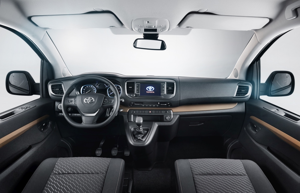 Toyota Proace Verso - nowy sposób podróżowania
