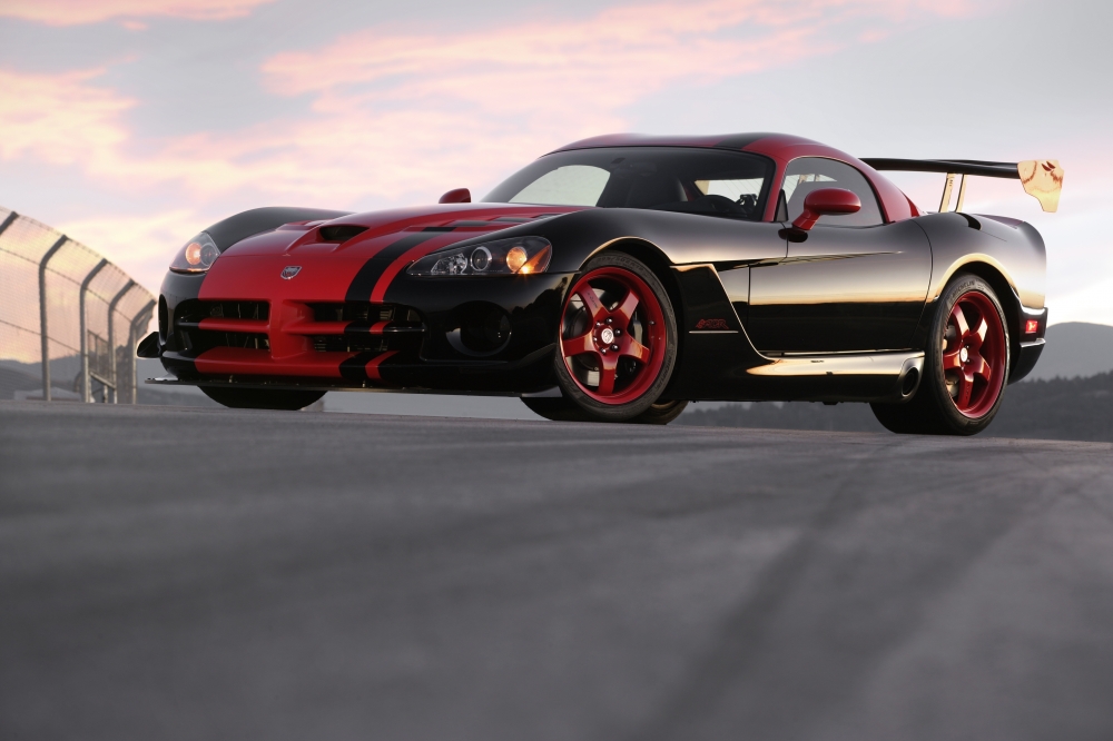 Dodge Viper - ostatni rok produkcji i godne pożegnanie legendy