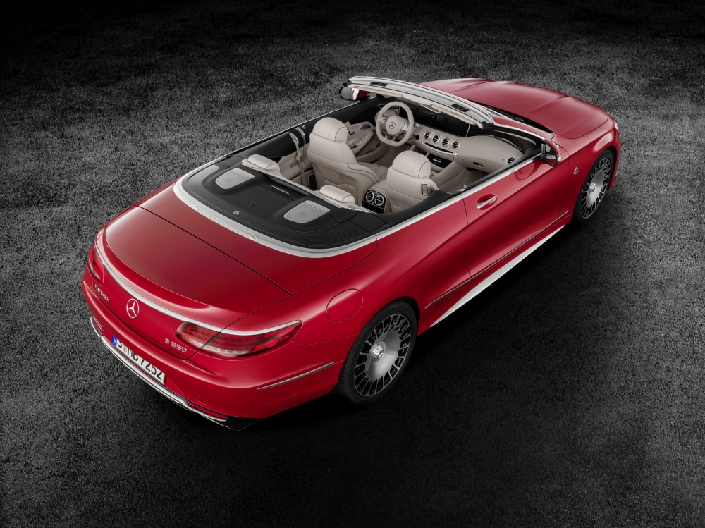 Mercedes-Maybach S 650 Cabriolet: luksus pod gołym niebem