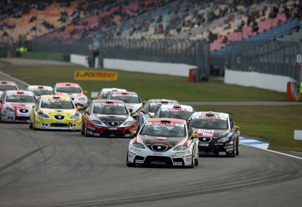 Sawicki wicemistrzem Seat Leon Supercopa