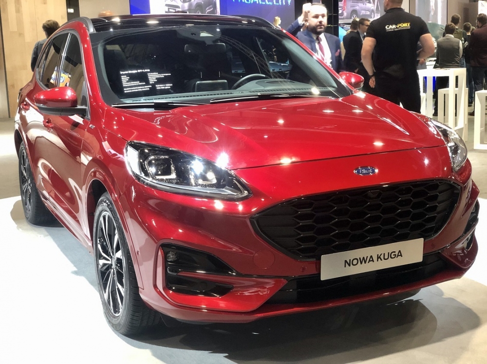 Nowy Ford Kuga zdobywa maksymalną notę pięciu gwiazdek w testach bezpieczeństwa