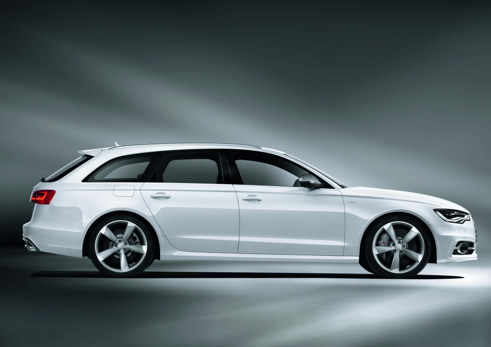 Nowe Audi RS6 Avant na drogach w Szwecji