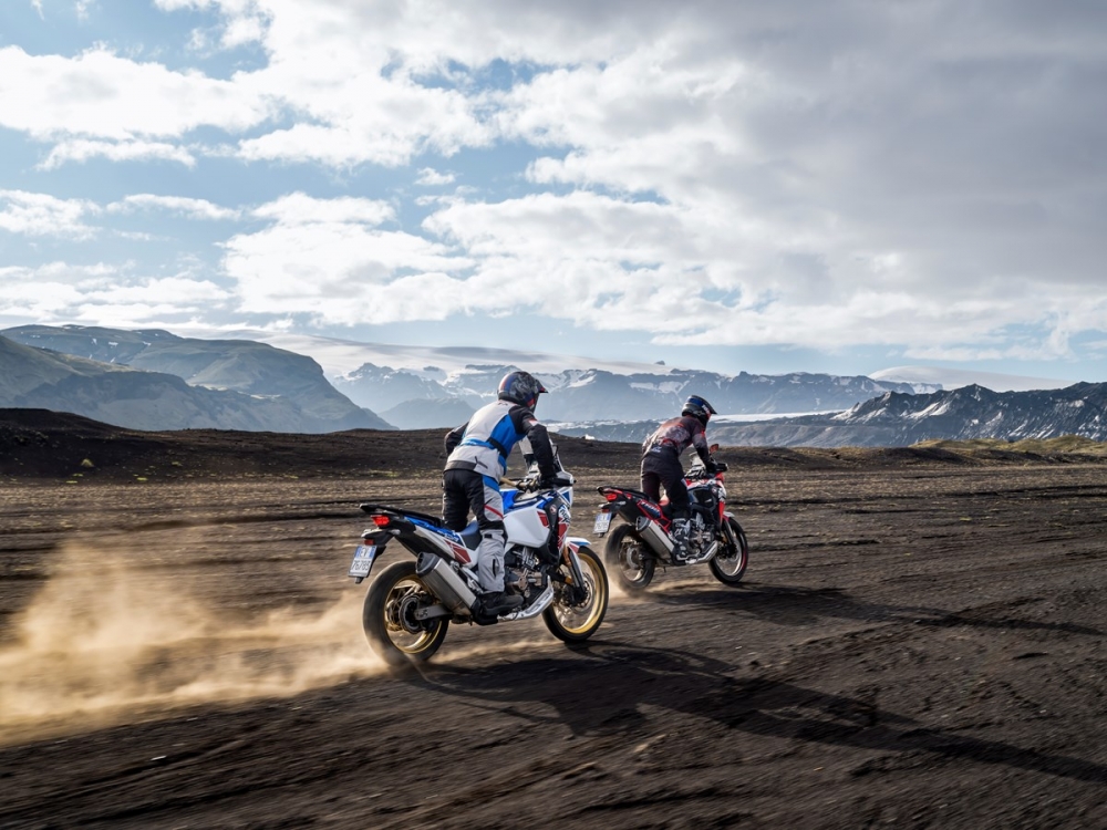Africa Twin na rok 2022 jest już w Polsce - Honda zaprasza na dni otwarte jeszcze w listopadzie