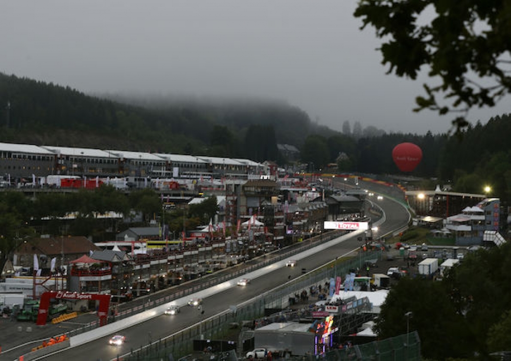 Osiem Audi R8 LMS powalczy o zwycięstwo, punkty i tytuły podczas 24-godzinnego wyścigu w Spa