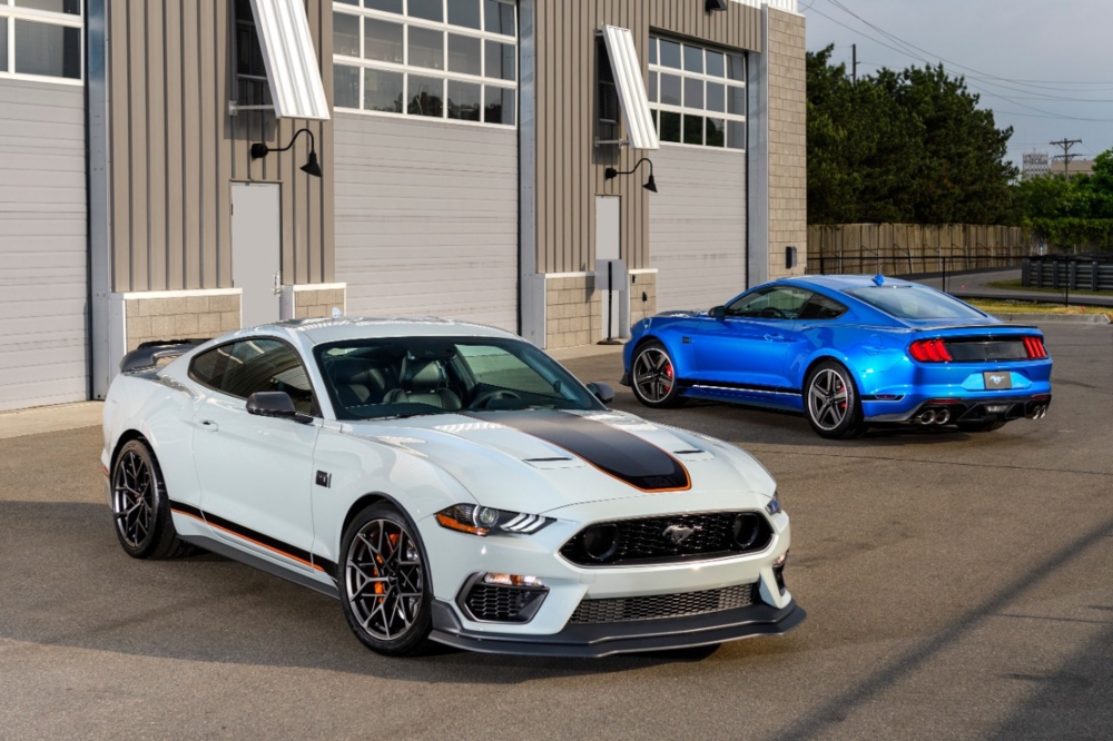 Ford z dynamicznym wzrostem sprzedaży samochodów osobowych, Focus nadal liderem marki