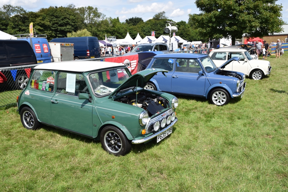 MINI ma 55 lat: mały samochód z wielką historią